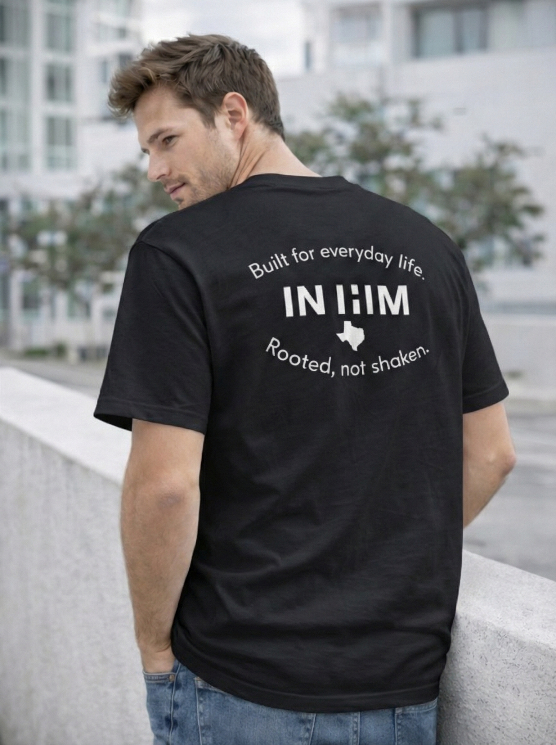 Rooted. Everyday Standard Fit Tee – Black